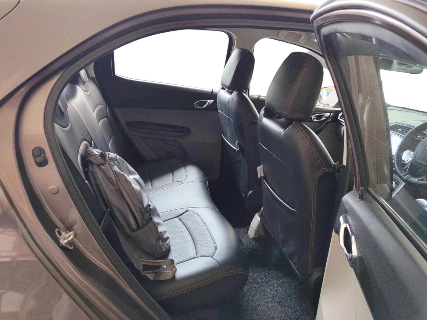 2019 Tata Tiago XZ PLUS PETROL, Petrol, Manual, 38,100 km, interior
