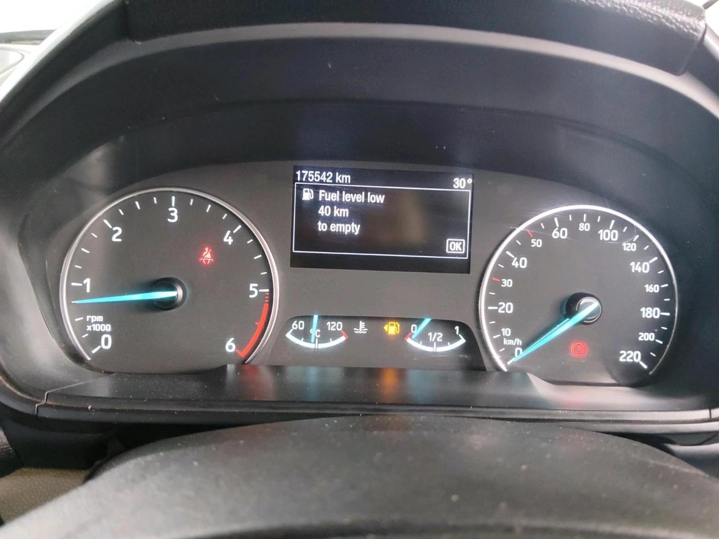 2021 Ford Ecosport TITANIUM 1.5L DIESEL, Diesel, Manual, 1,75,542 km, interior