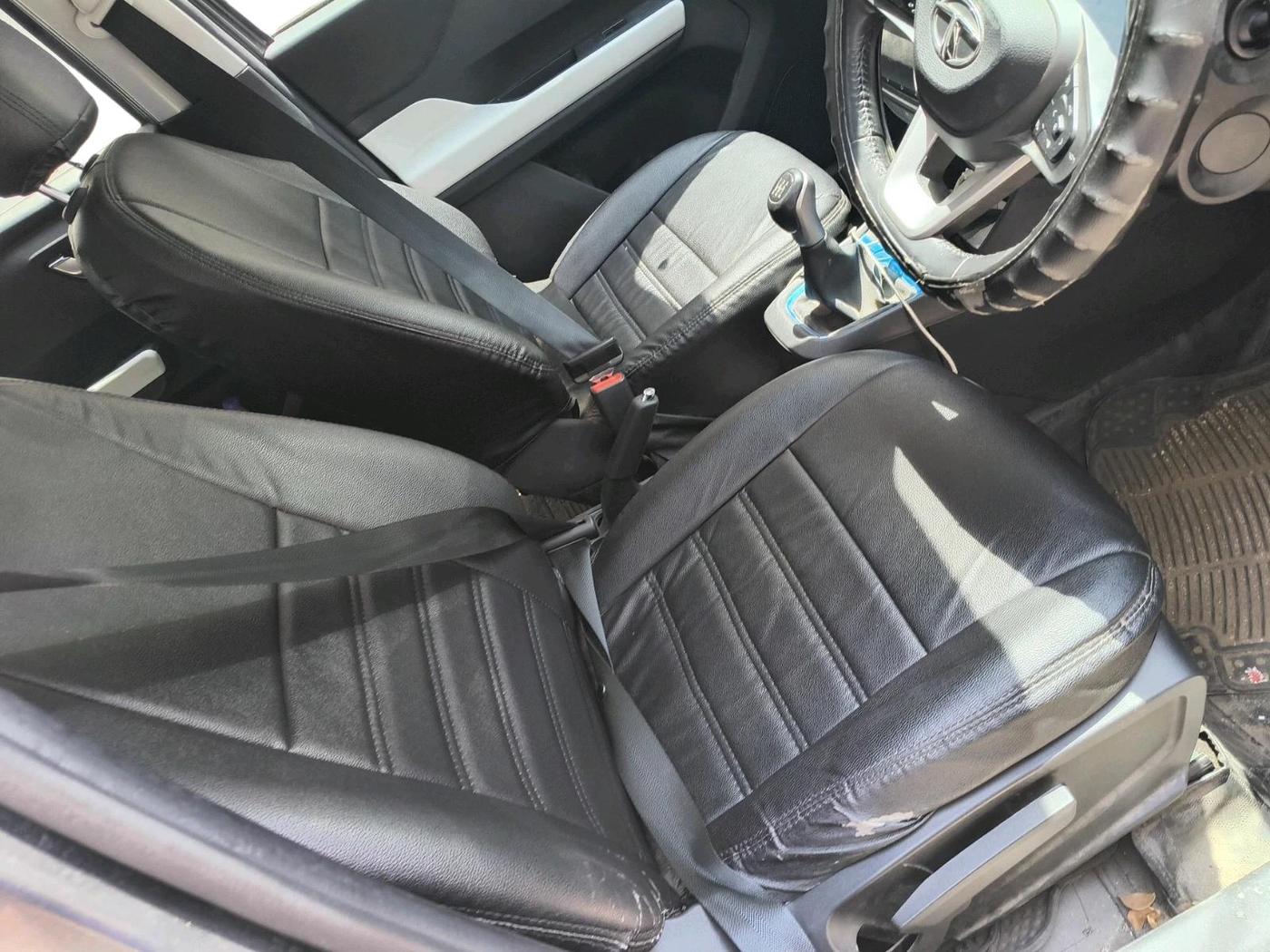 2022 Tata PUNCH CREATIVE  MT, Petrol, Manual, 19,247 km, interior