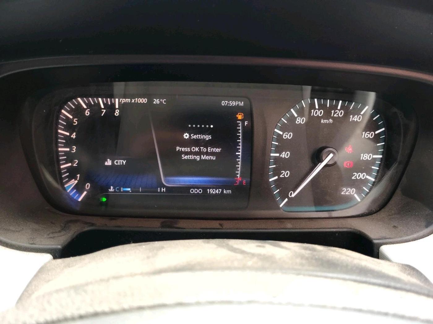 2022 Tata PUNCH CREATIVE  MT, Petrol, Manual, 19,247 km, interior