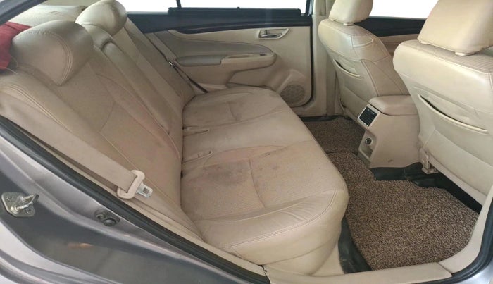 2016 Maruti Ciaz ZDI SHVS, Diesel, Manual, 1,50,119 km, interior