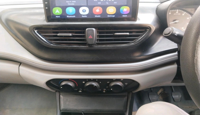 2020 Tata ALTROZ XE PETROL, Petrol, Manual, 82,084 km, interior
