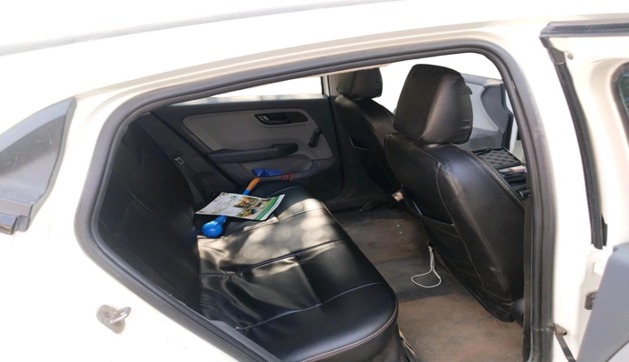 2020 Tata ALTROZ XE PETROL, Petrol, Manual, 82,084 km, interior