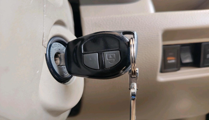 2014 Maruti Ertiga ZDI, Diesel, Manual, 2,20,450 km, interior