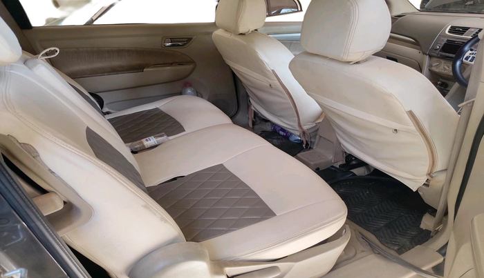 2014 Maruti Ertiga ZDI, Diesel, Manual, 2,20,450 km, interior