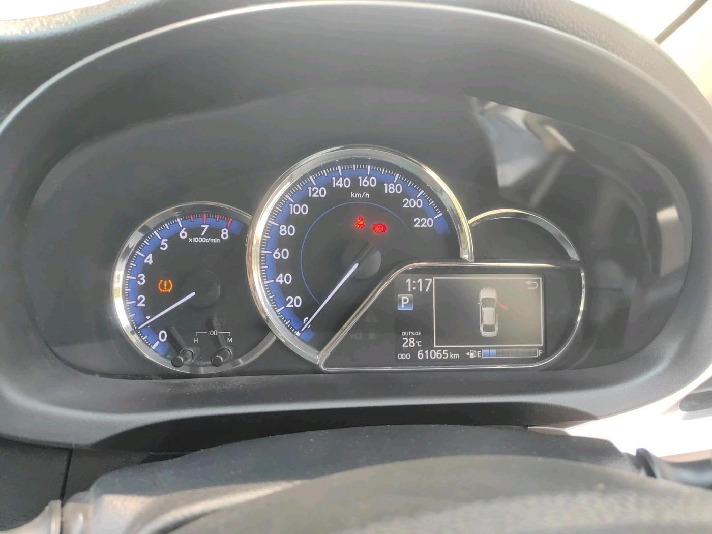 2018 Toyota YARIS VX CVT, Petrol, Automatic, 61,500 km, interior