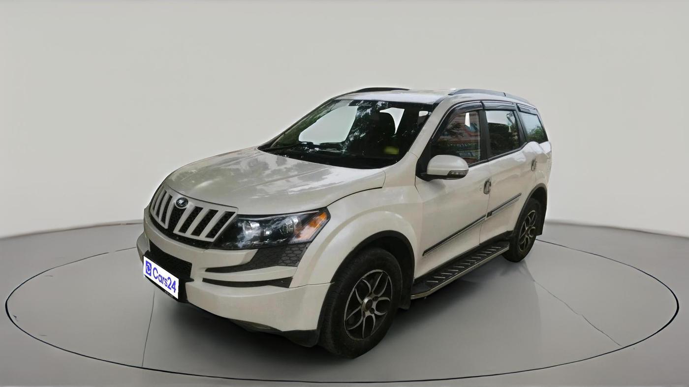 2014 Mahindra XUV500 W6, Diesel, Manual, 1,29,514 km, exterior