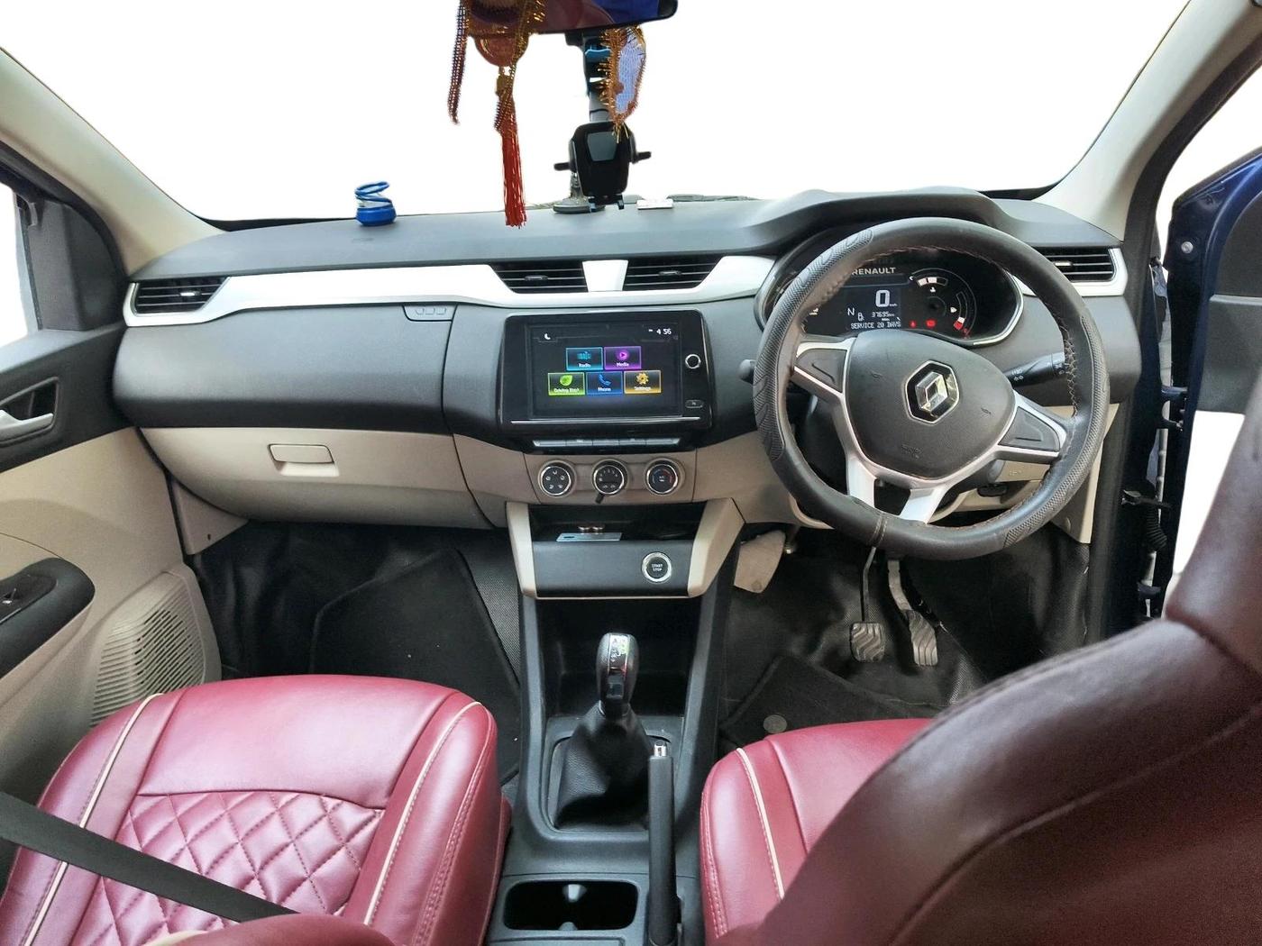 2020 Renault TRIBER RXZ AMT, Petrol, Automatic, 37,695 km, interior