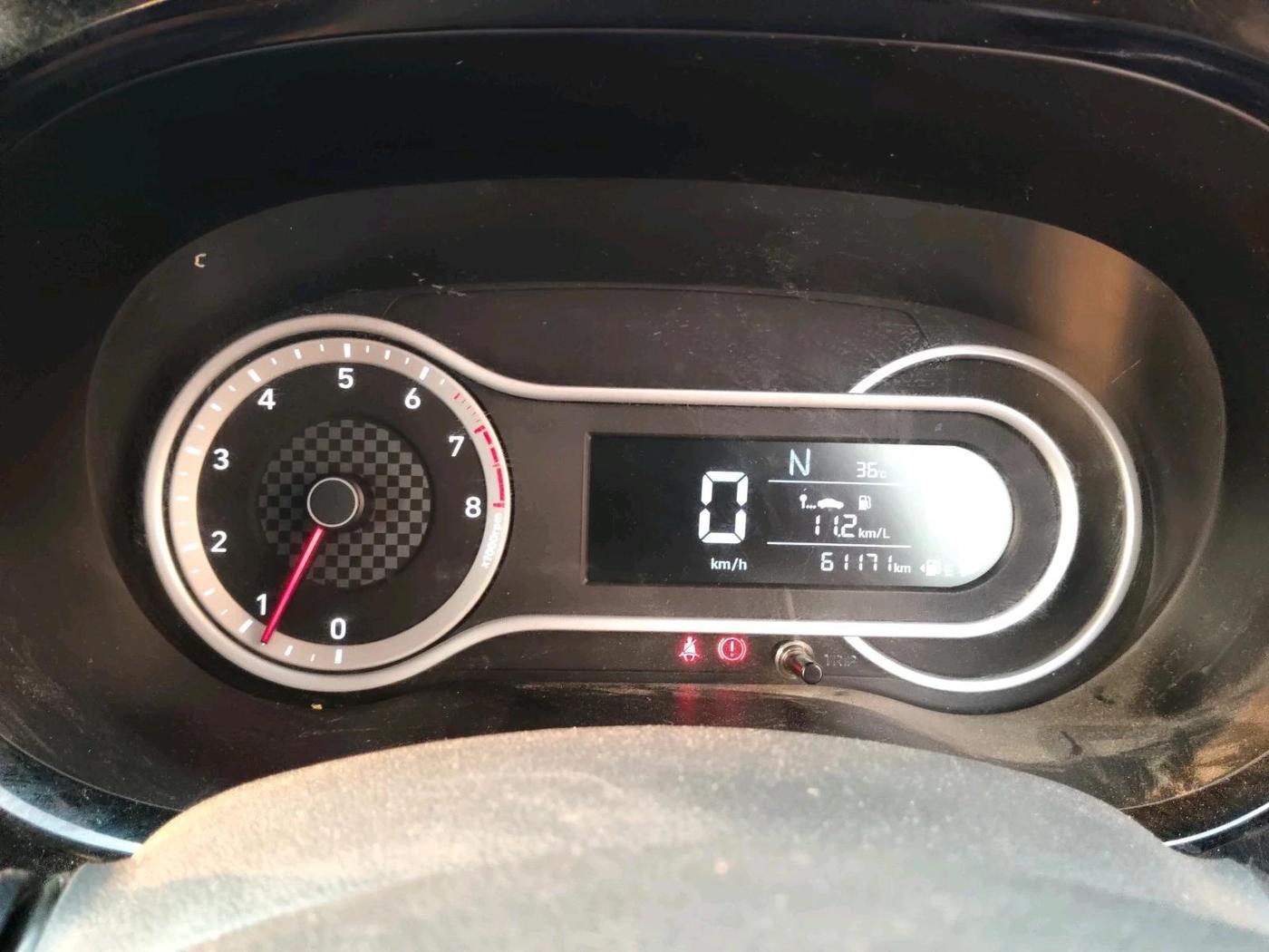 2022 Hyundai GRAND I10 NIOS SPORTZ AMT 1.2 KAPPA VTVT, Petrol, Automatic, 61,171 km, interior