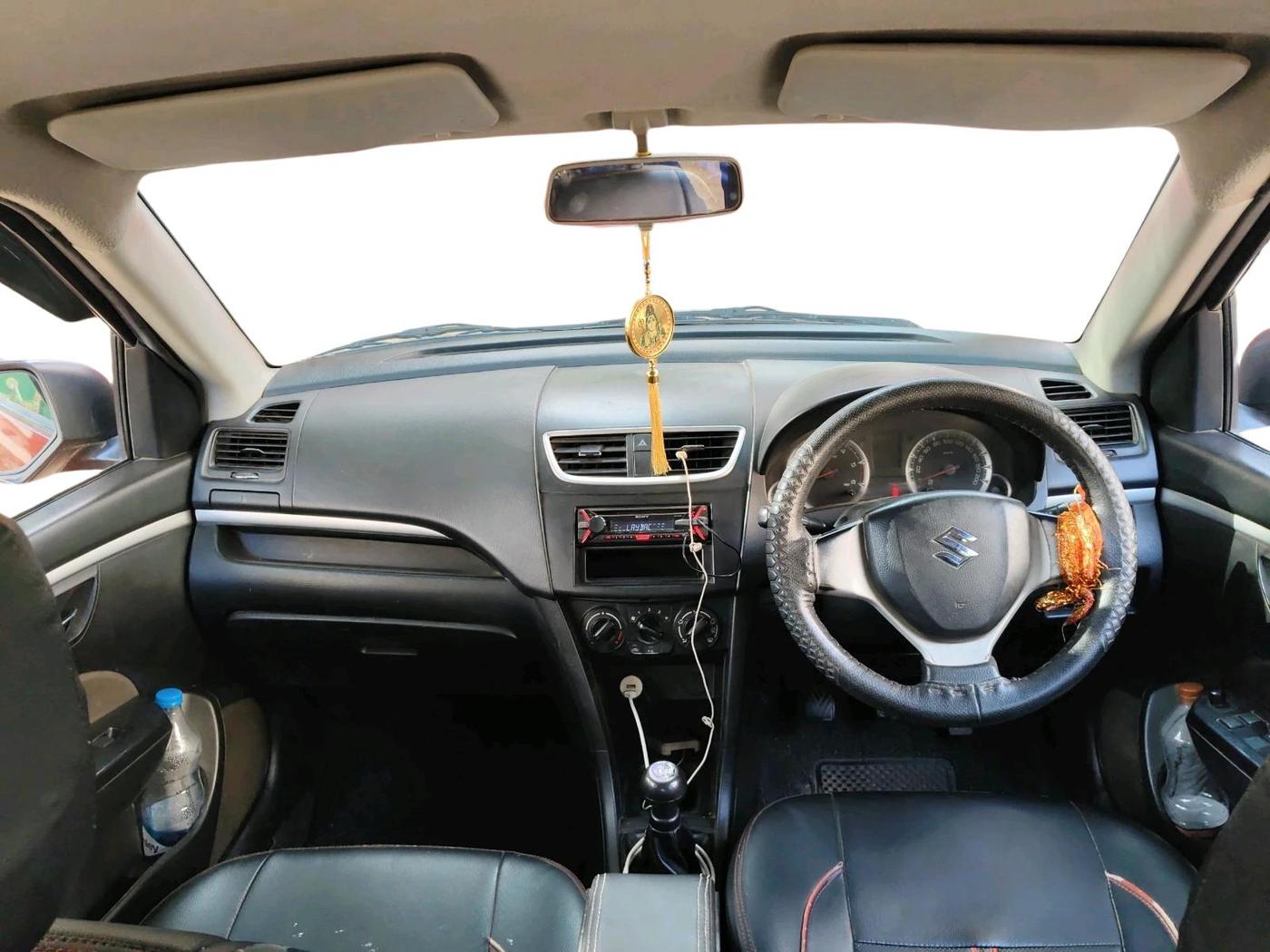 2014 Maruti Swift VDI, Diesel, Manual, 1,96,305 km, interior
