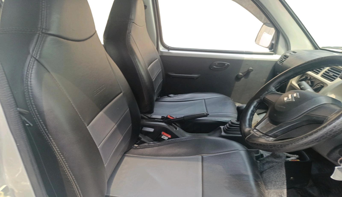2022 Maruti Eeco 5 STR AC, Petrol, Manual, 47,802 km, interior