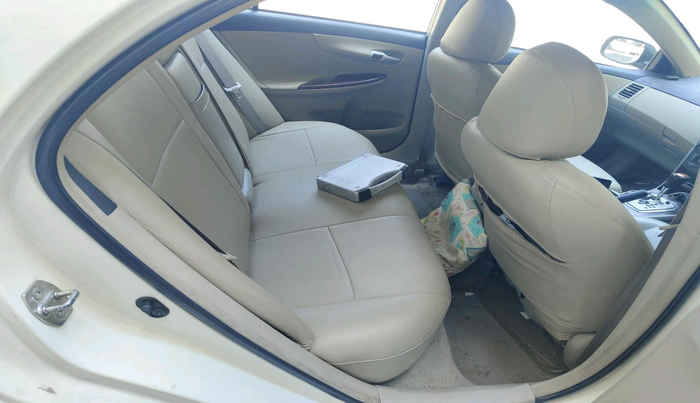 2013 Toyota Corolla Altis VL AT PETROL, Petrol, Automatic, 91,179 km, interior