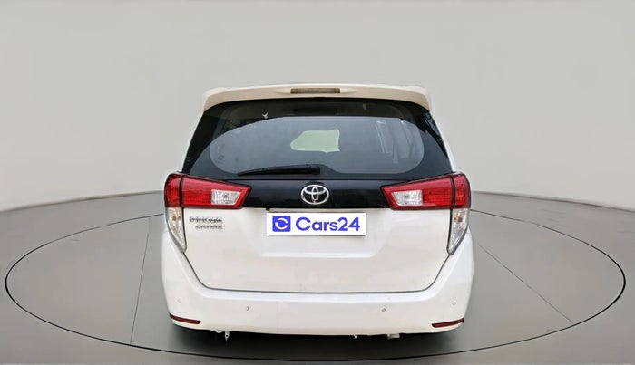 2023 Toyota Innova Crysta 2.4 GX 8STR, Diesel, Manual, 1,60,367 km, exterior