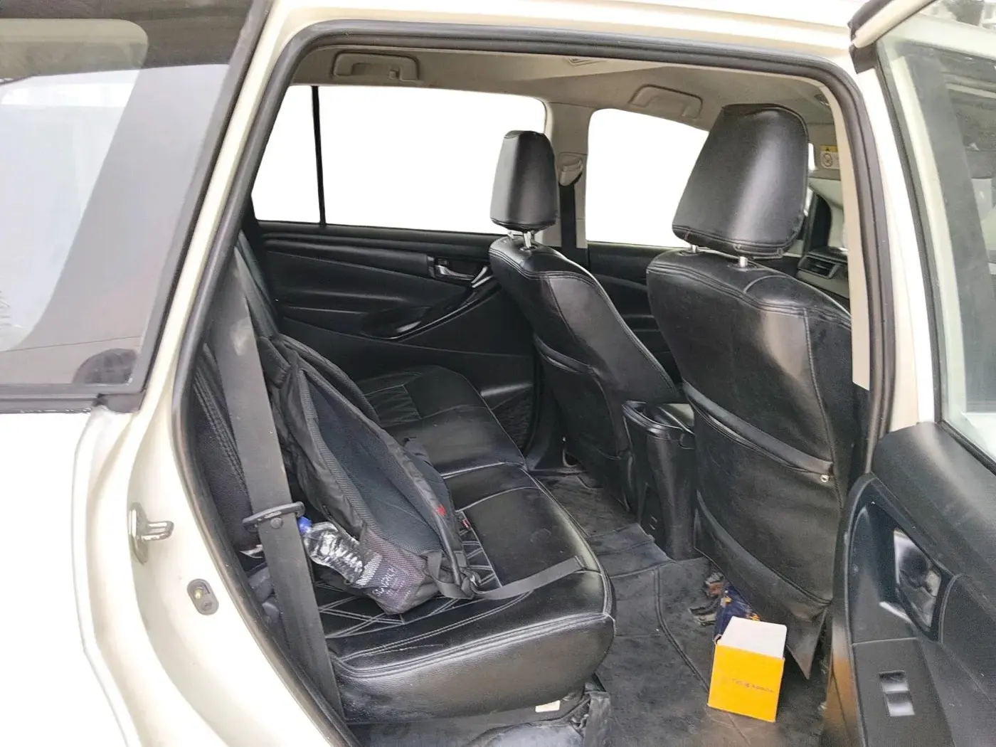 2023 Toyota Innova Crysta 2.4 GX 8STR, Diesel, Manual, 1,60,367 km, interior
