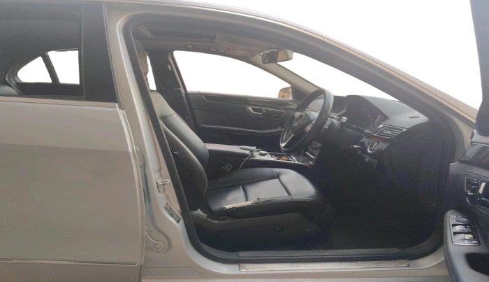 2013 Mercedes Benz E Class E 220 CDI avantgarde, Diesel, Automatic, 1,19,050 km, interior