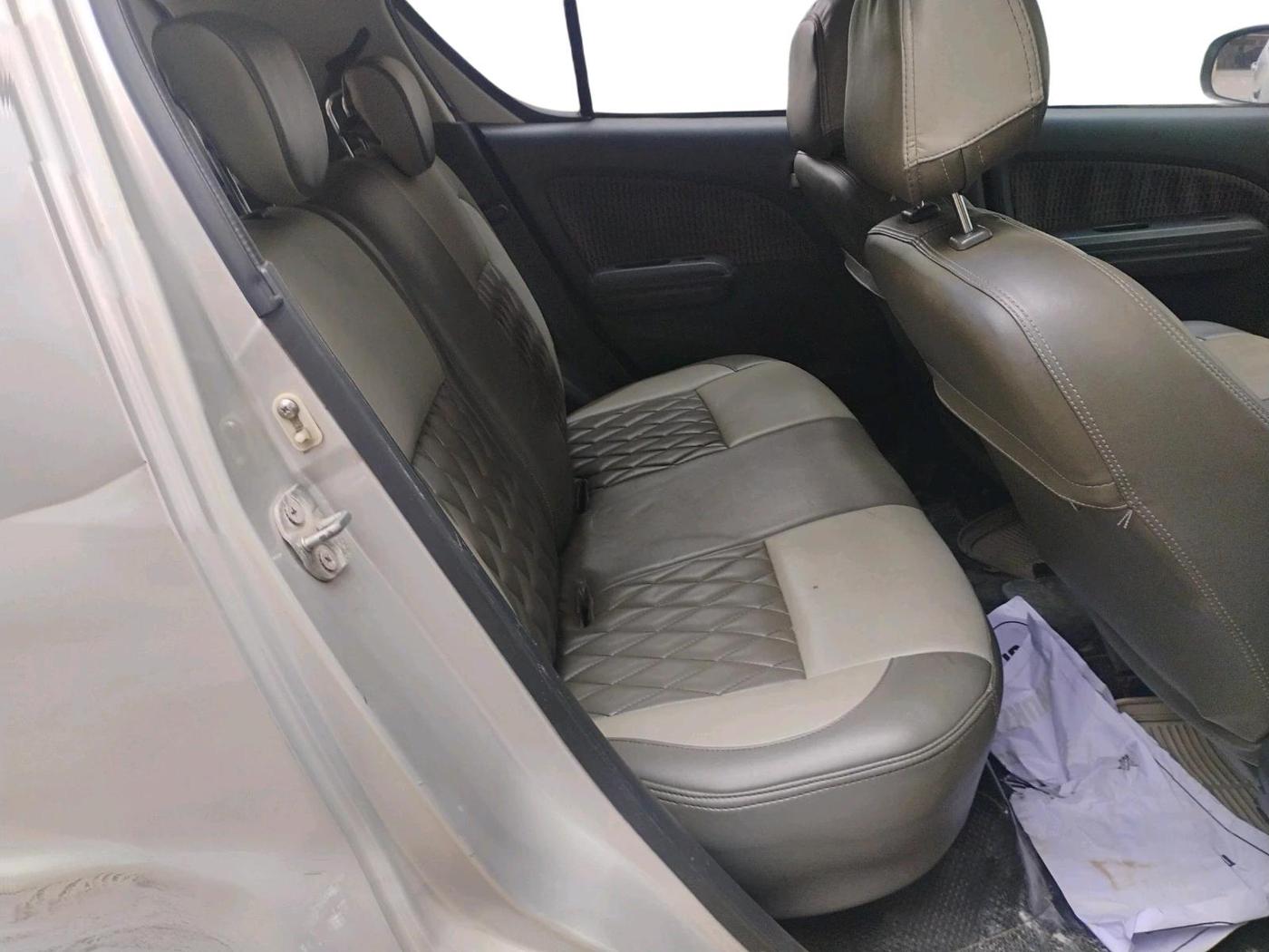 2013 Maruti Ritz VDI, Diesel, Manual, 1,51,276 km, interior