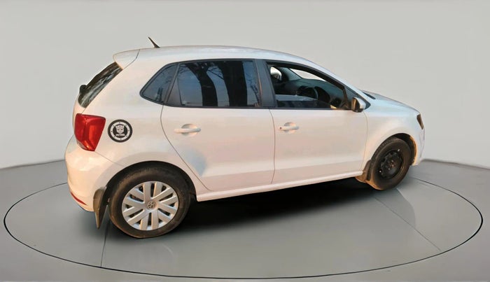 2016 Volkswagen Polo COMFORTLINE 1.2L, Petrol, Manual, 1,05,508 km, exterior