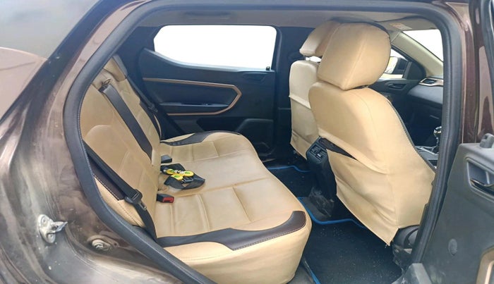 2021 Renault Kiger RXT MT, Petrol, Manual, 28,446 km, interior