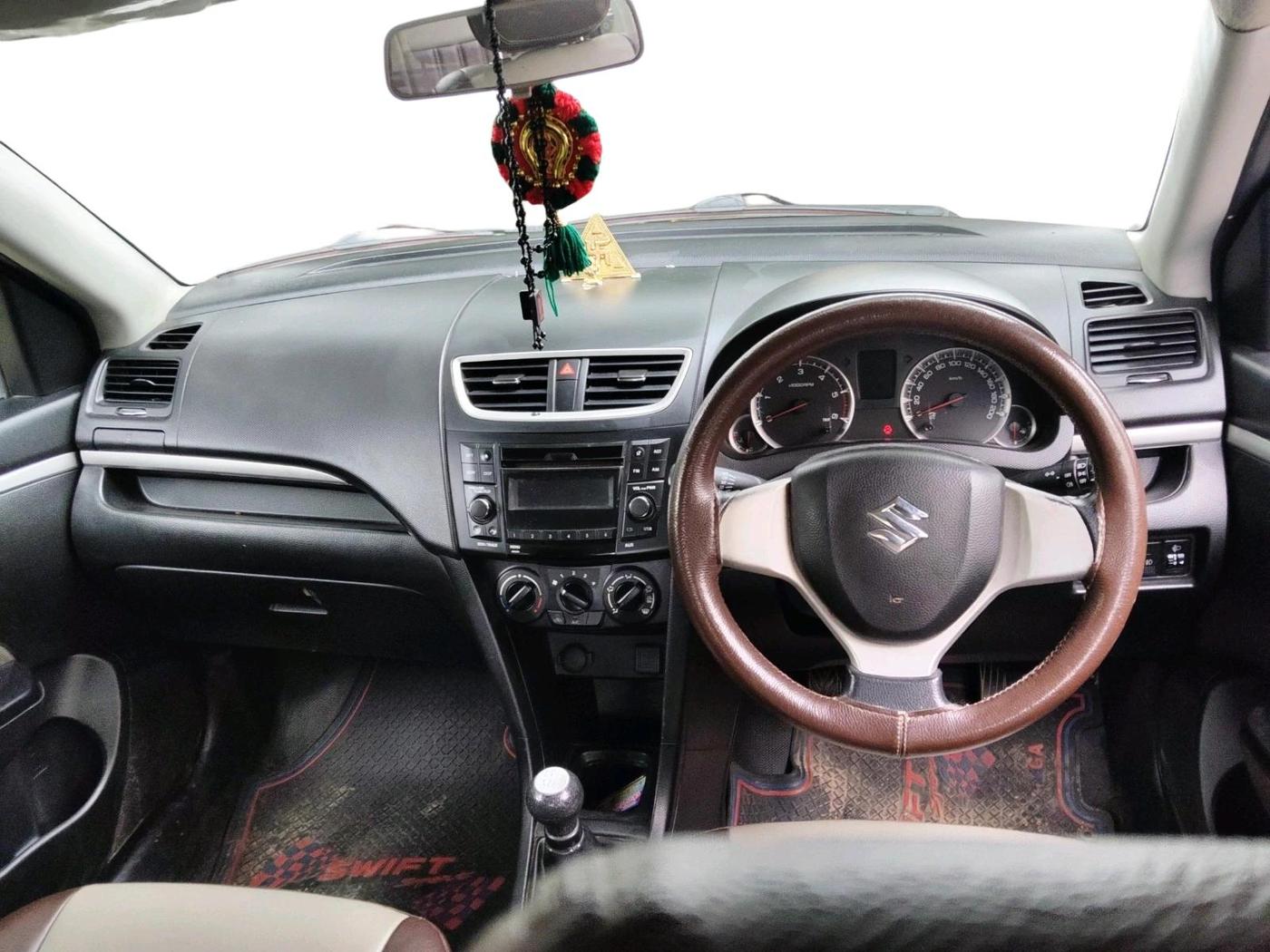 2016 Maruti Swift VDI ABS, Diesel, Manual, 85,373 km, interior