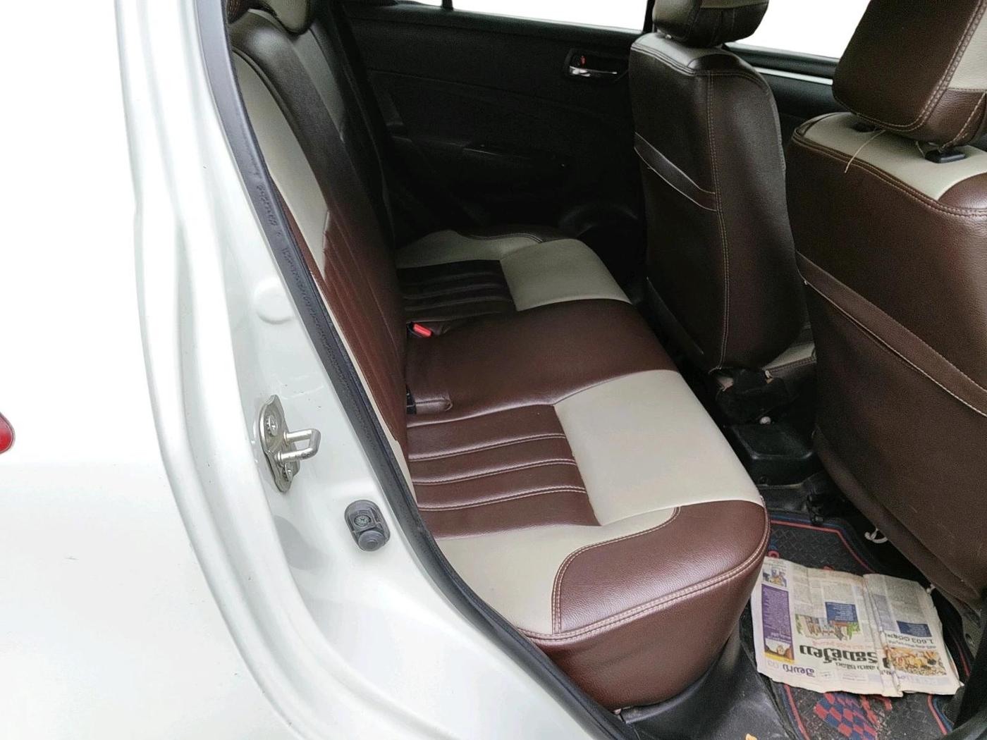2016 Maruti Swift VDI ABS, Diesel, Manual, 85,373 km, interior
