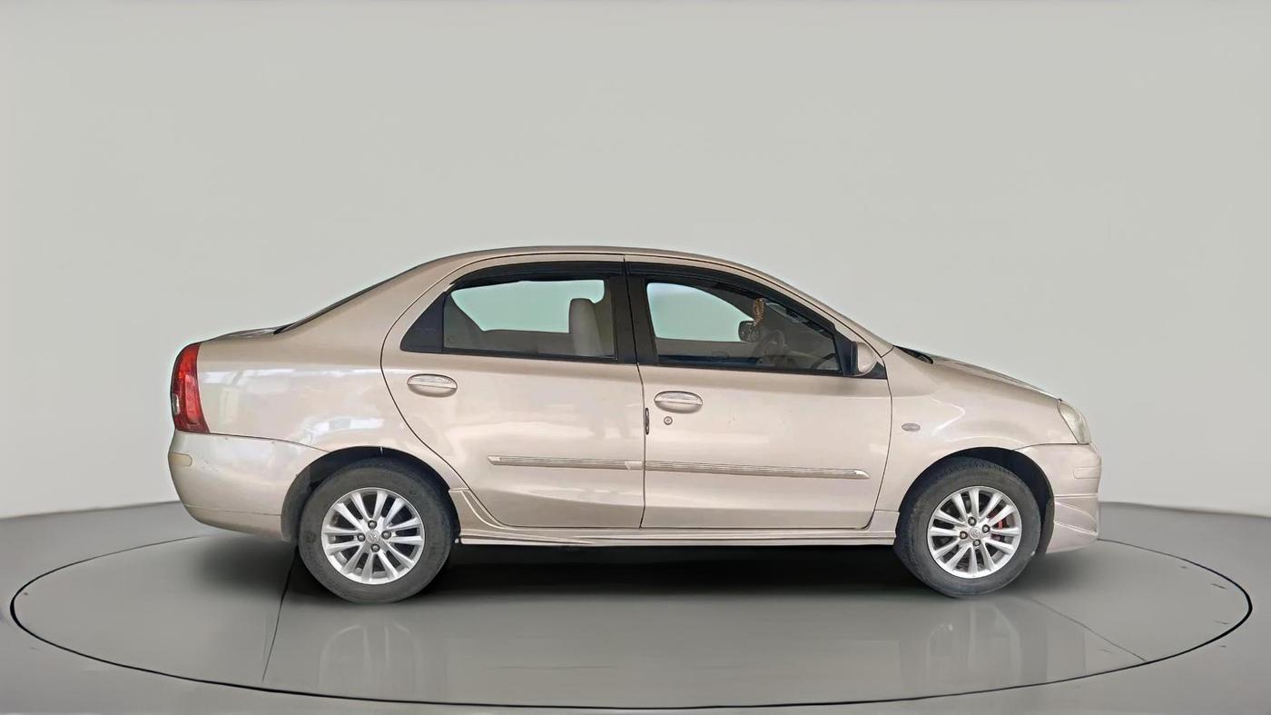 2011 Toyota Etios V, Petrol, Manual, 75,014 km, exterior
