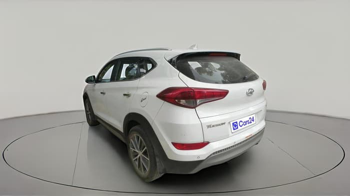 2017 Hyundai Tucson 2WD AT GL DIESEL
, Diesel, Automatic, 1,48,028 km, exterior