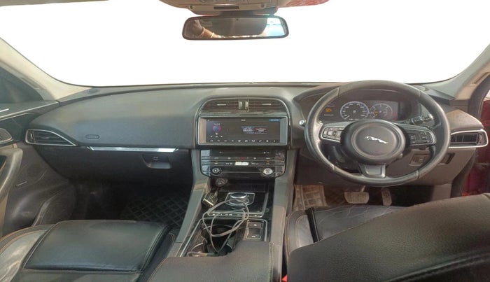 2017 Jaguar F- PACE PURE 2.0d, Diesel, Automatic, 97,341 km, interior