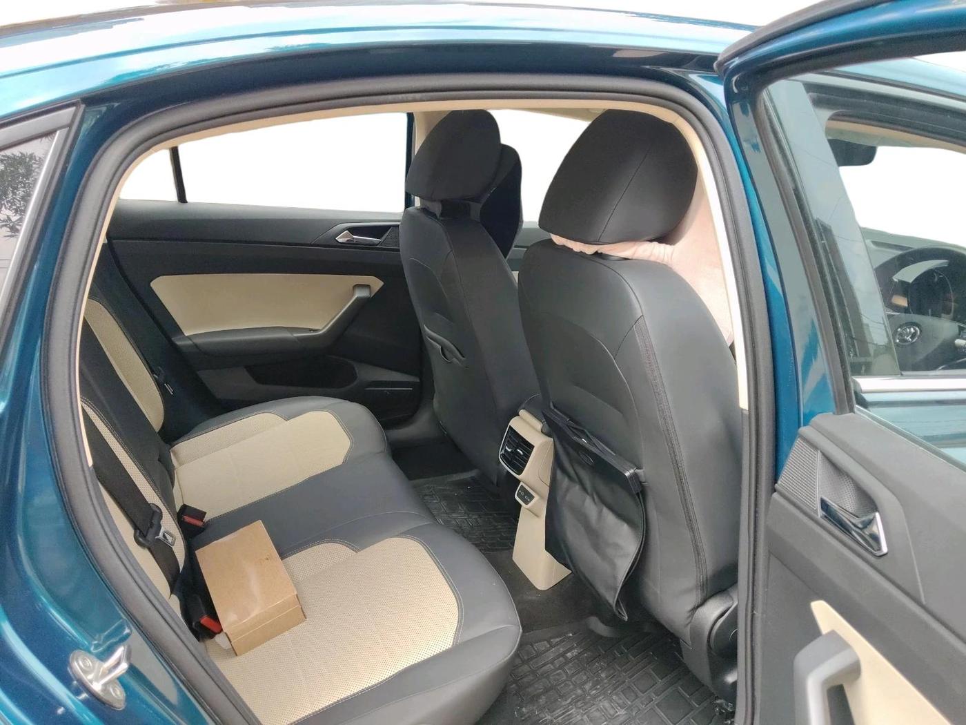 2023 Skoda SLAVIA STYLE 1.0L TSI AT, Petrol, Automatic, 12,062 km, interior