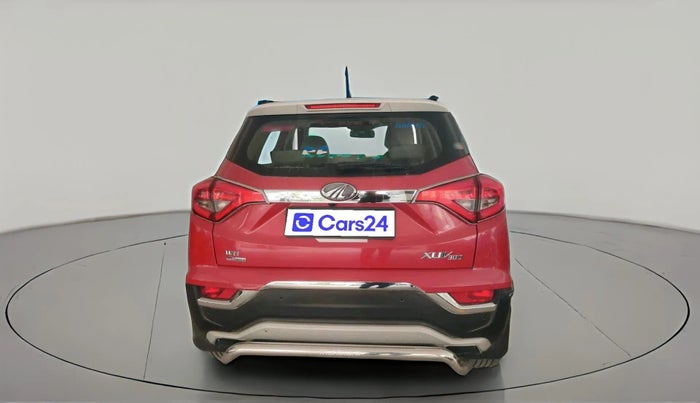 2021 Mahindra XUV300 W8 (O) 1.2 PETROL AMT DUAL TONE, Petrol, Automatic, 61,158 km, exterior