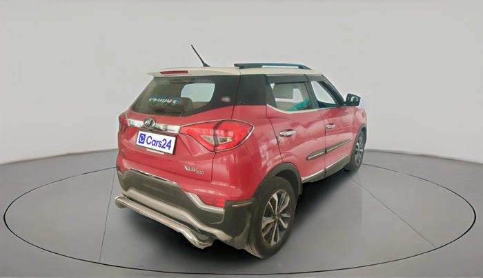 2021 Mahindra XUV300 W8 (O) 1.2 PETROL AMT DUAL TONE, Petrol, Automatic, 61,158 km, exterior