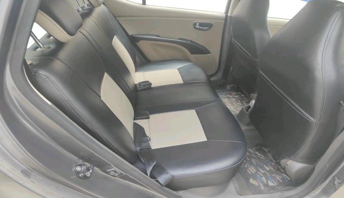 2010 Hyundai i10 SPORTZ 1.2, Petrol, Manual, 1,07,185 km, interior