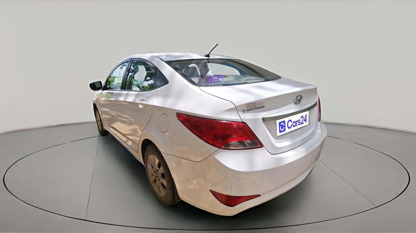 2015 Hyundai Verna FLUIDIC 1.6 CRDI S 4S, Diesel, Manual, 1,63,736 km, exterior