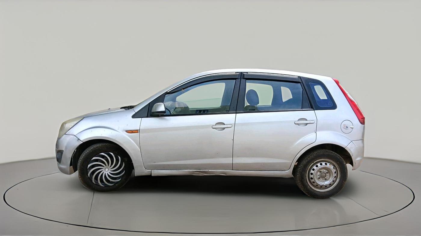 2015 Ford Figo TITANIUM 1.4 DIESEL, Diesel, Manual, 99,107 km, exterior