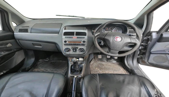 2011 Fiat Grand Punto Emotion 1.3, Diesel, Manual, 2,60,000 km, interior