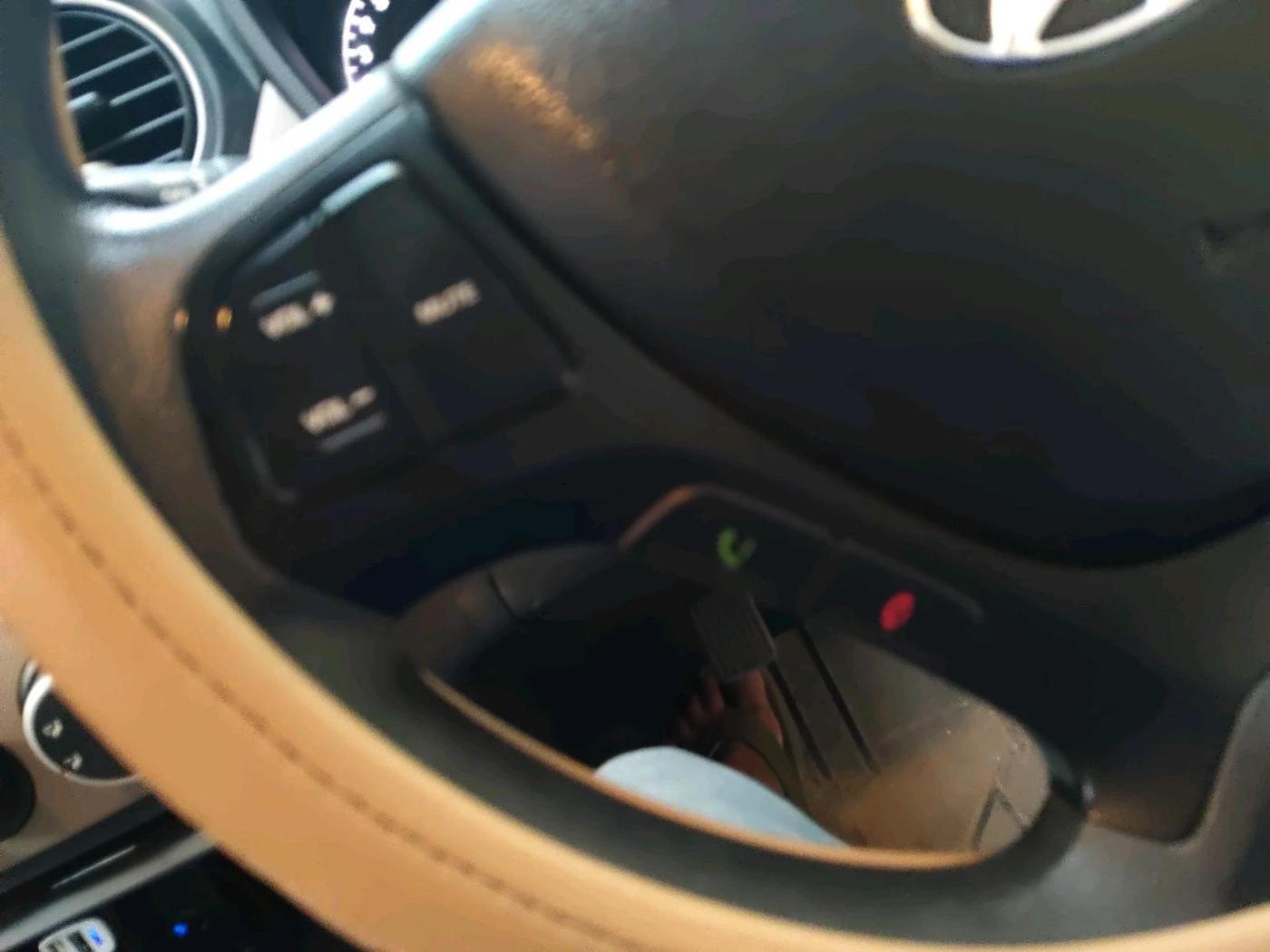 2015 Hyundai Xcent S 1.2, Petrol, Manual, 32,716 km, interior