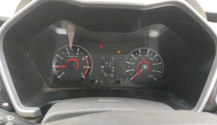 2016 Mahindra Kuv100 K8 D 6 STR, Diesel, Manual, 52,200 km, interior