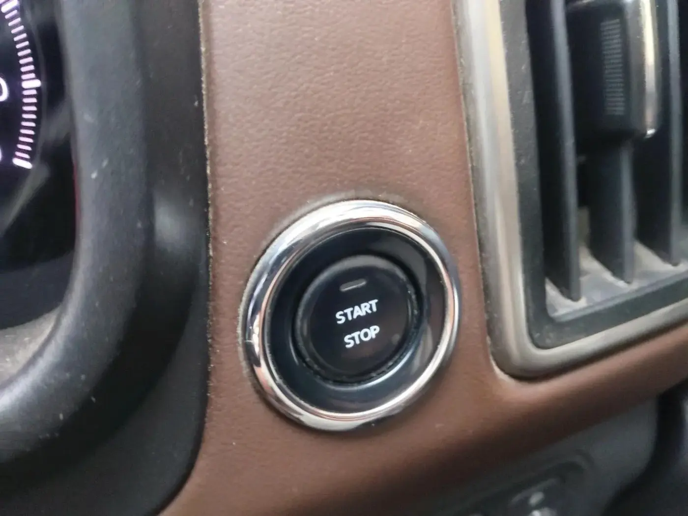 2022 Mahindra SCORPIO-N Z8 L DIESEL AT 2WD 7 STR, Diesel, Automatic, 1,20,842 km, interior
