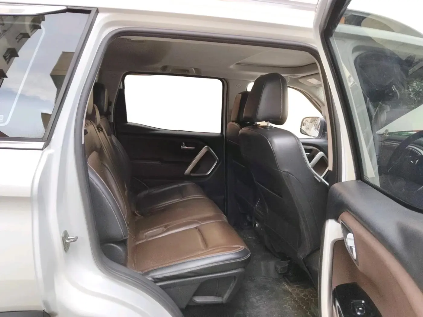 2022 Mahindra SCORPIO-N Z8 L DIESEL AT 2WD 7 STR, Diesel, Automatic, 1,20,842 km, interior