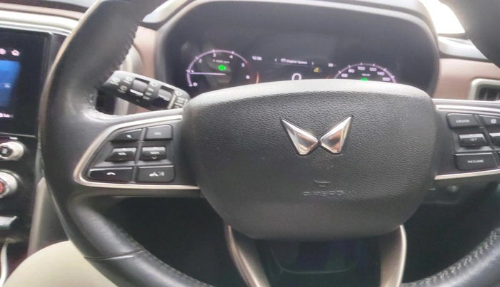 2022 Mahindra SCORPIO-N Z8 L DIESEL AT 2WD 7 STR, Diesel, Automatic, 1,20,842 km, interior