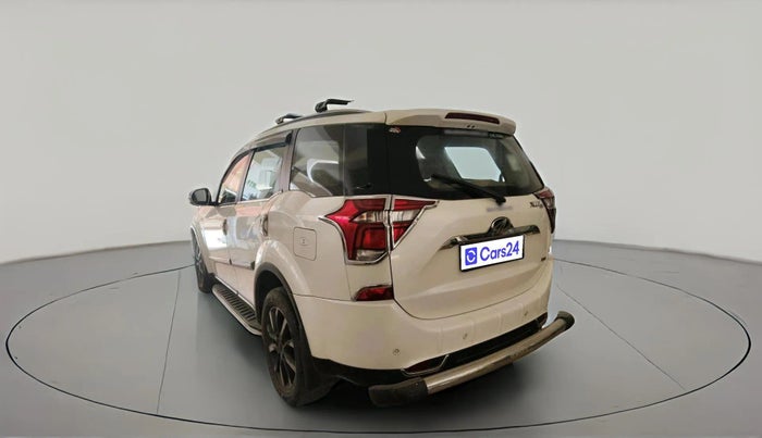 2021 Mahindra XUV500 W11, Diesel, Manual, 99,455 km, exterior