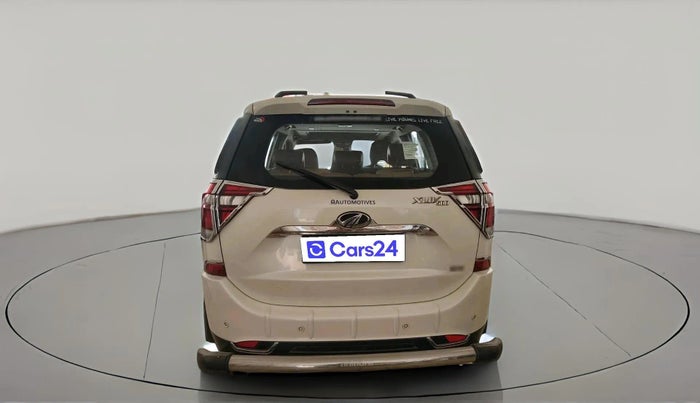 2021 Mahindra XUV500 W11, Diesel, Manual, 99,455 km, exterior