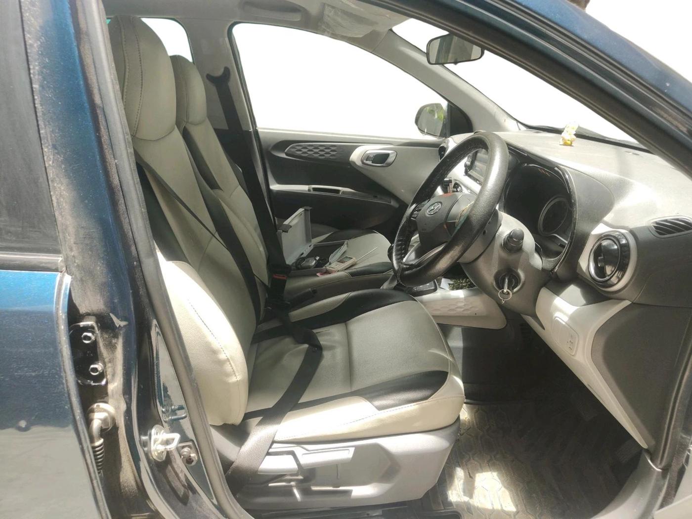 2020 Hyundai GRAND I10 NIOS SPORTZ AMT 1.2 KAPPA VTVT, Petrol, Automatic, 26,109 km, interior
