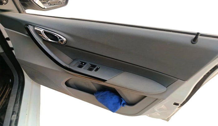 2020 Tata TIGOR XZ PLUS PETROL, Petrol, Manual, 63,825 km, interior