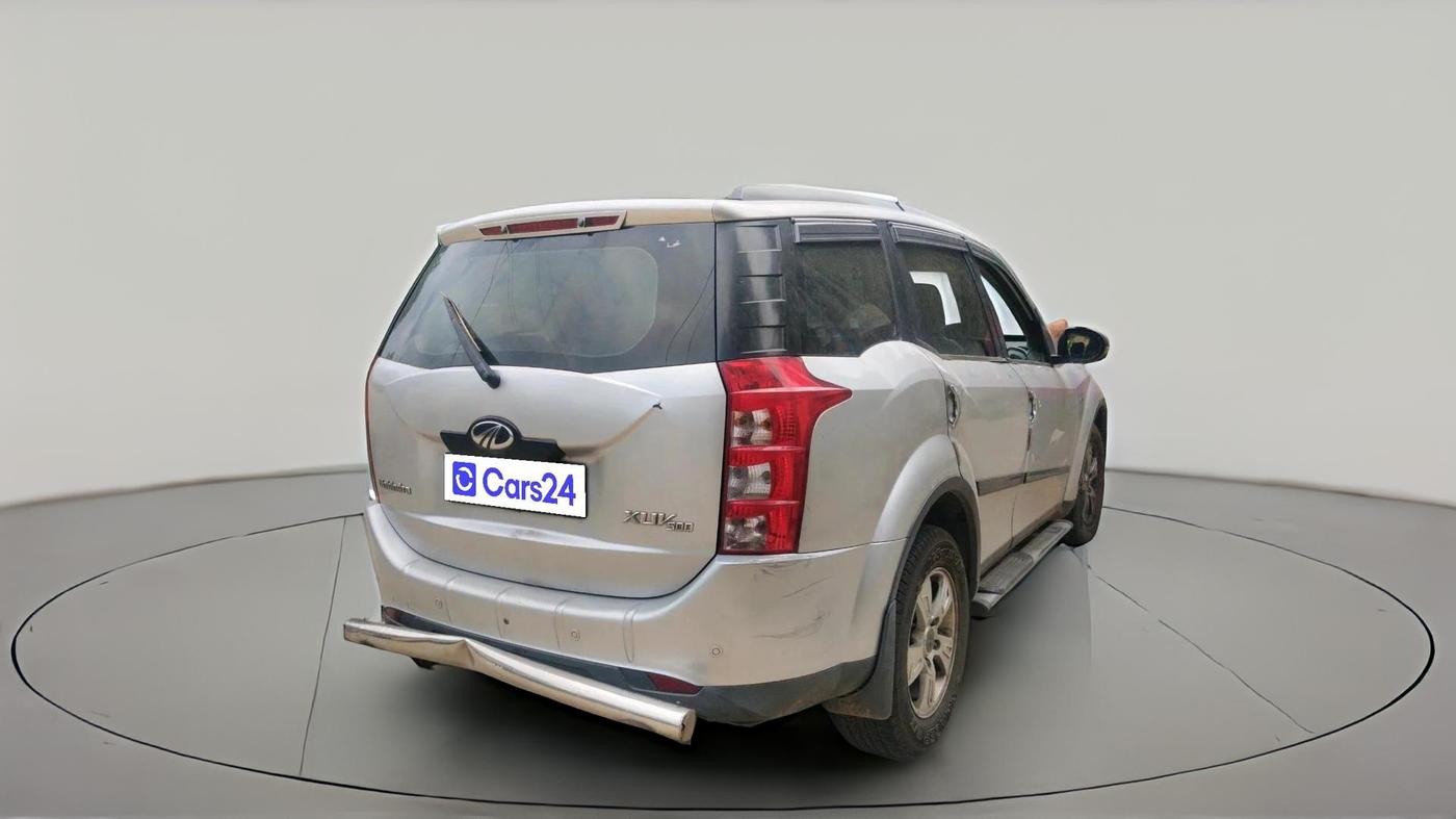 2012 Mahindra XUV500 W8, Diesel, Manual, 1,07,637 km, exterior