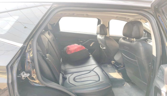 2023 Tata Harrier XT PLUS 2.0L KRYOTEC DARK EDITON, Diesel, Manual, 61,380 km, interior