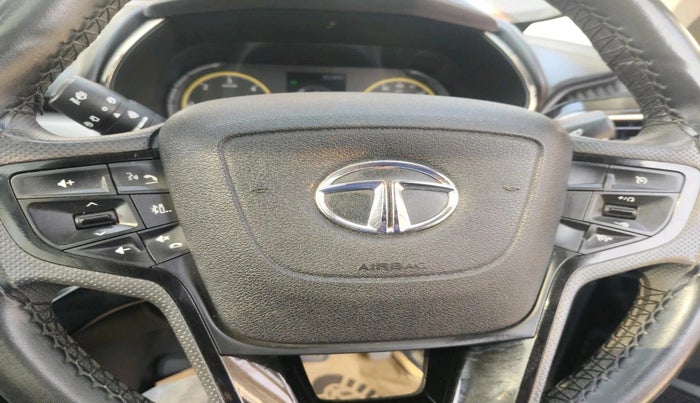 2023 Tata Harrier XT PLUS 2.0L KRYOTEC DARK EDITON, Diesel, Manual, 61,380 km, interior