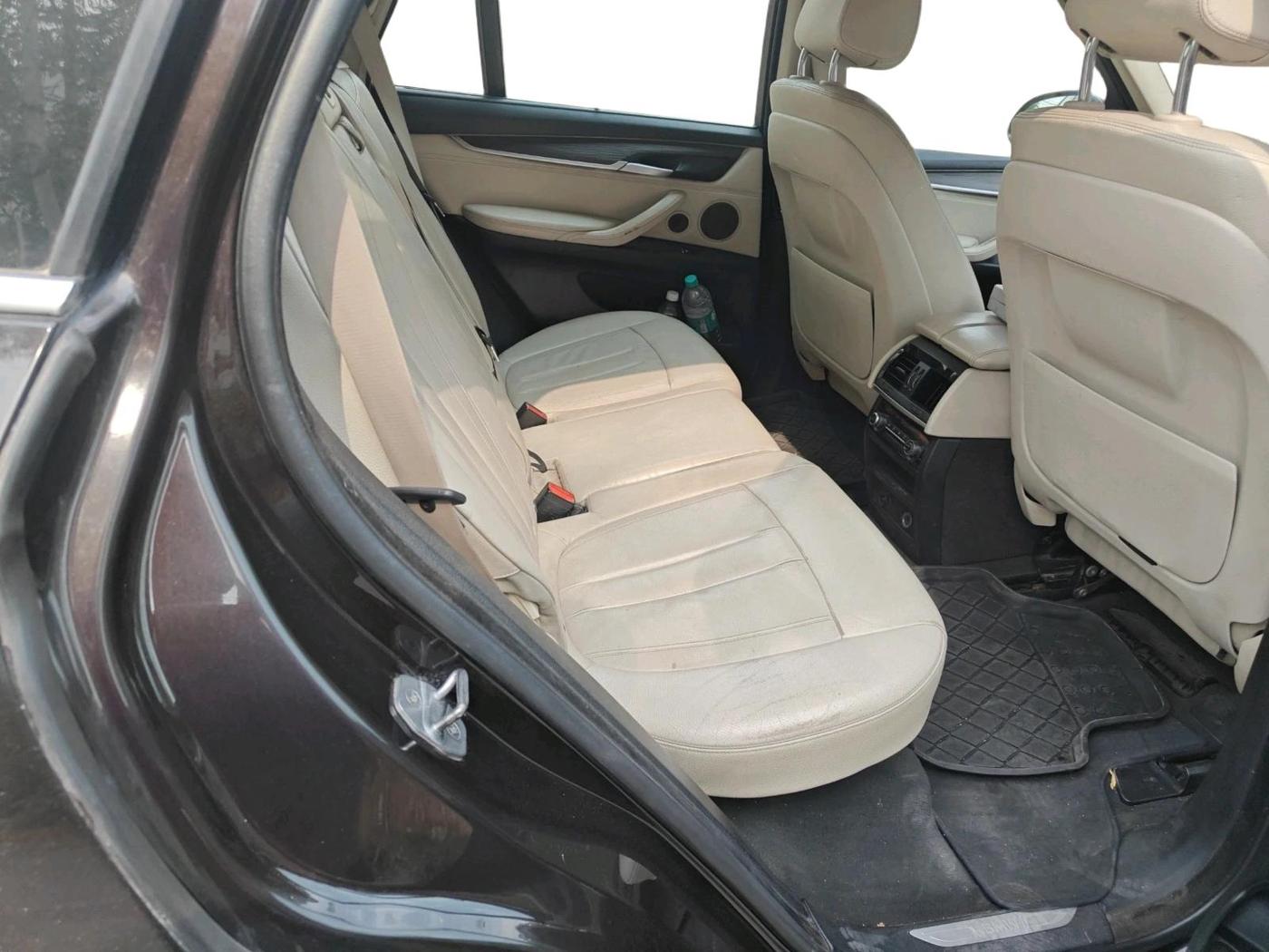 2015 BMW X5 XDRIVE 30 D, Diesel, Automatic, 1,17,085 km, interior