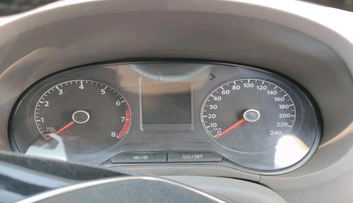 2015 Volkswagen Vento HIGHLINE PETROL AT, Petrol, Automatic, 70,000 km, interior