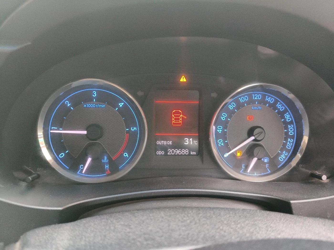 2014 Toyota Corolla Altis G DIESEL, Diesel, Manual, 2,09,688 km, interior