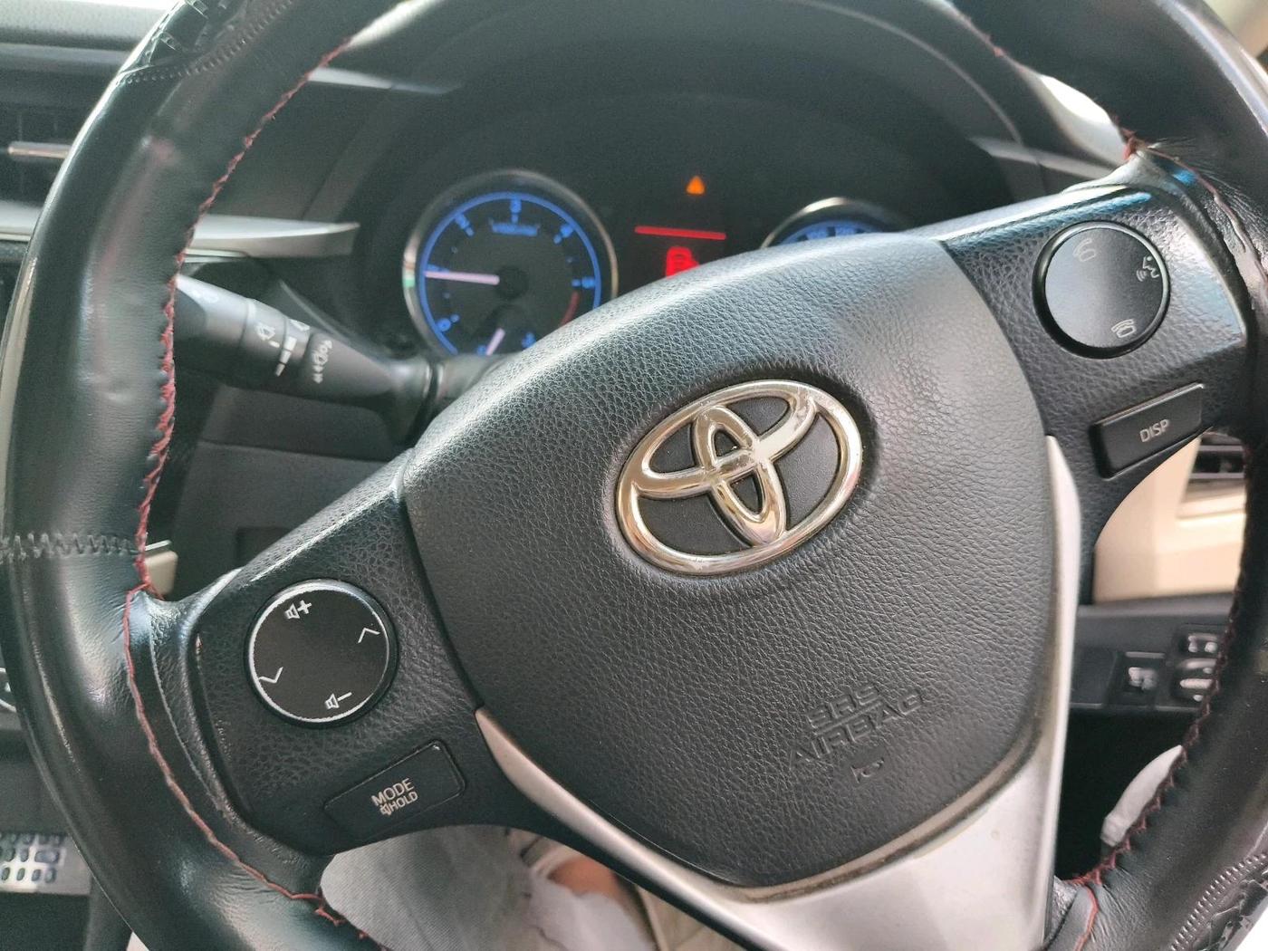 2014 Toyota Corolla Altis G DIESEL, Diesel, Manual, 2,09,688 km, interior